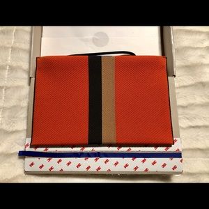 NWOT Rothy’s Essential Pouch